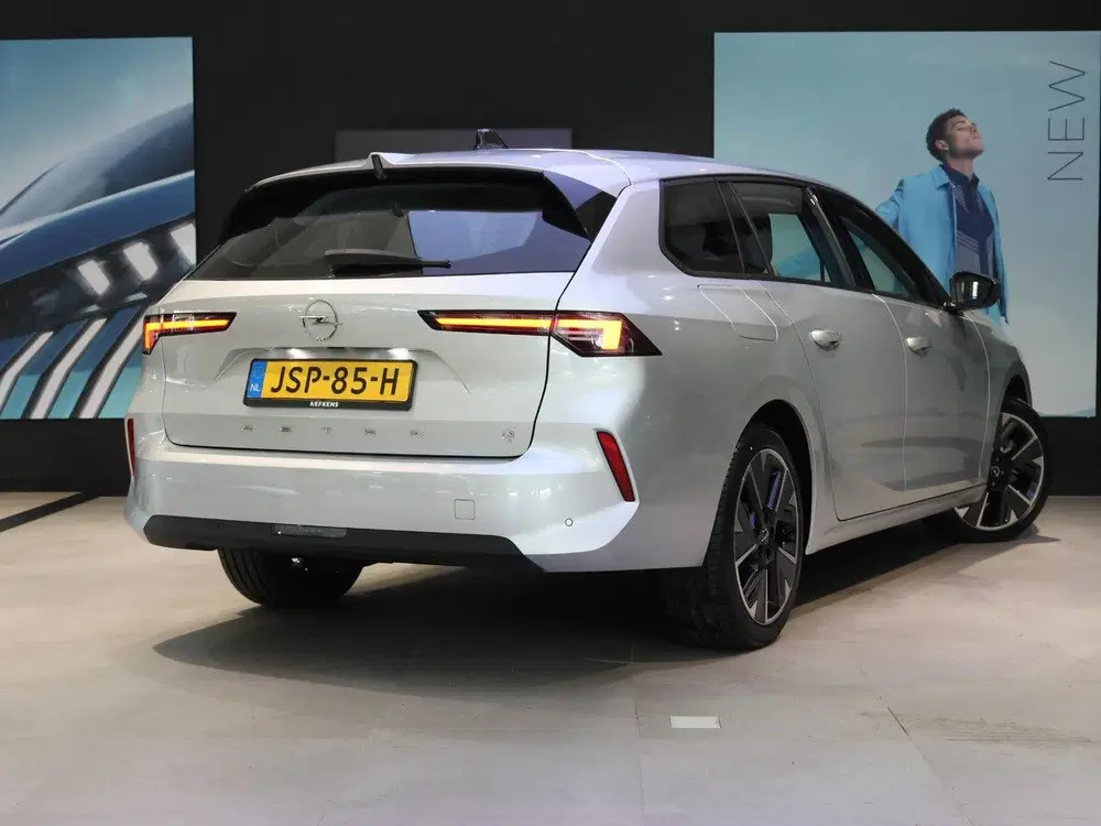 Opel Astra Electric Edition 54 kWh uit 2025, foto 3
