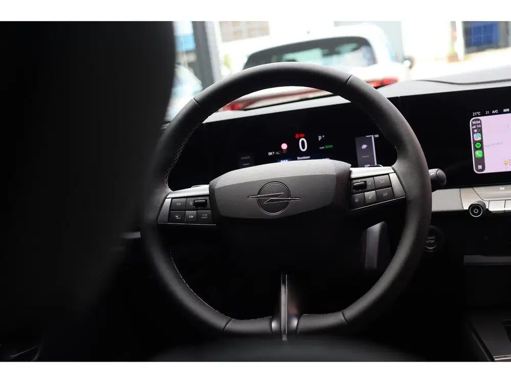 Opel Astra Electric 58 kWh Business Edition Achteruit uit 2026, foto 10