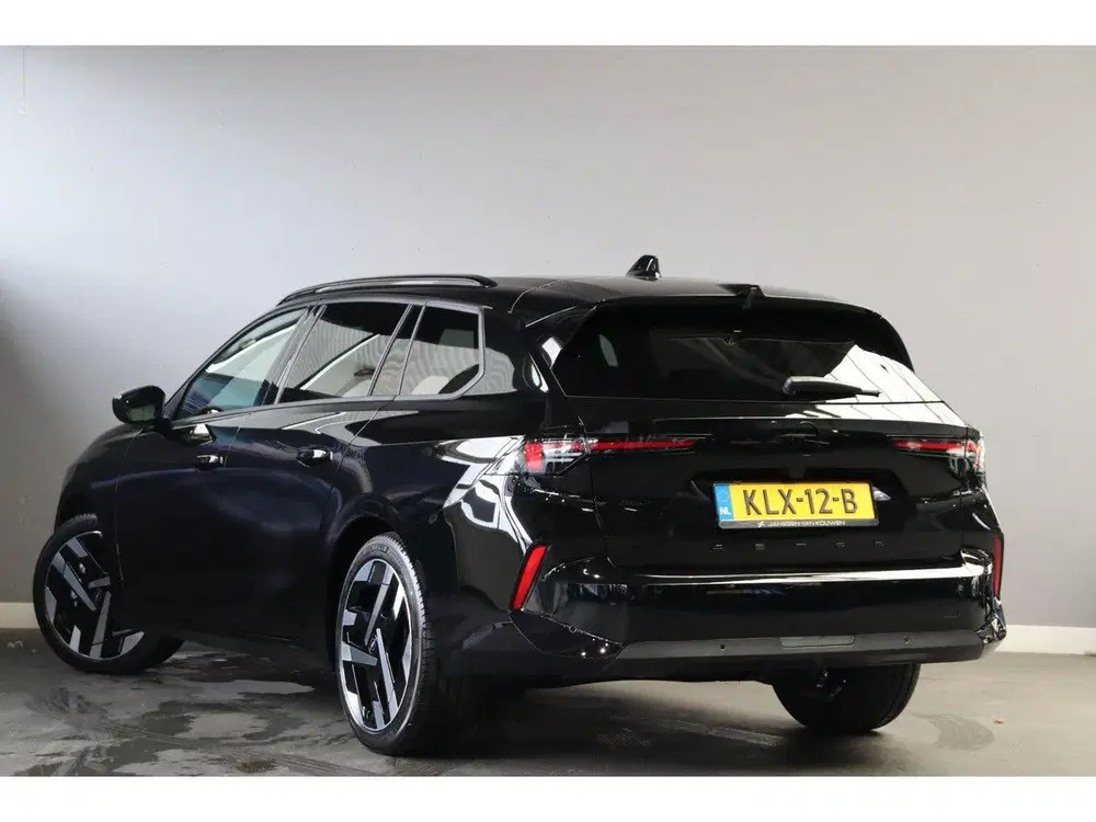 Opel Astra Electric 58 kWh Business Edition Achteruit uit 2026, foto 3