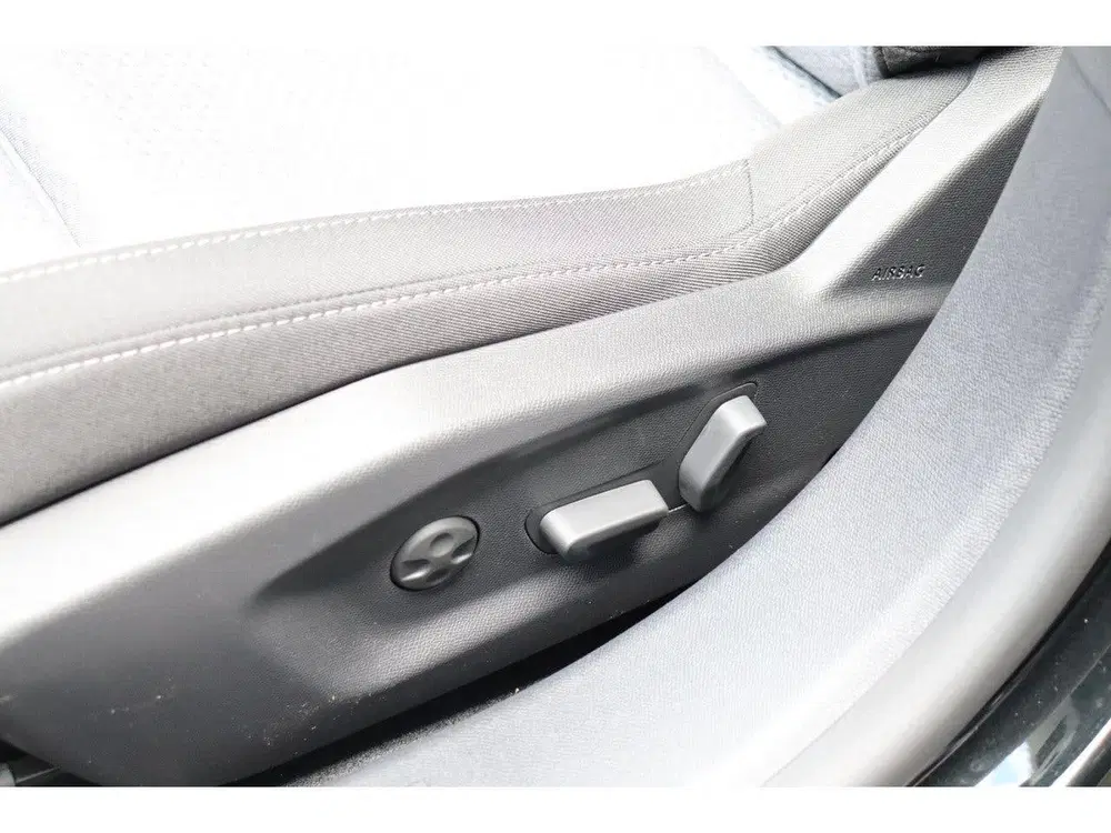 Opel Astra Electric 58 kWh Business Edition Achteruit uit 2026, foto 8