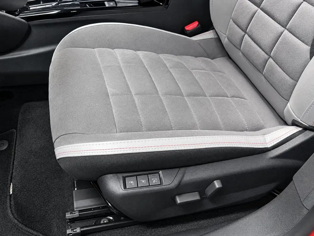 Citroën C4 1.2 Hybrid 145pk Max uit 2026, foto 6