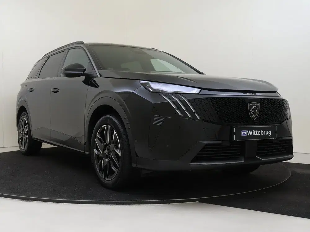 Peugeot 5008 1.2 Hybrid 136 Allure 7p uit 2025, foto 3