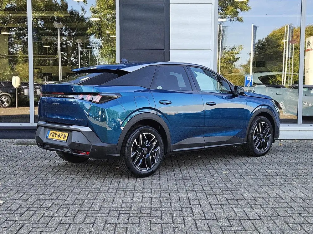 Peugeot 3008 1.2 Hybrid 145 Allure uit 2026, foto 4