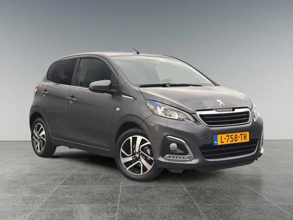 Peugeot 108 5-deurs Allure 1.0 e-VTi 72pk uit 2021, foto 7