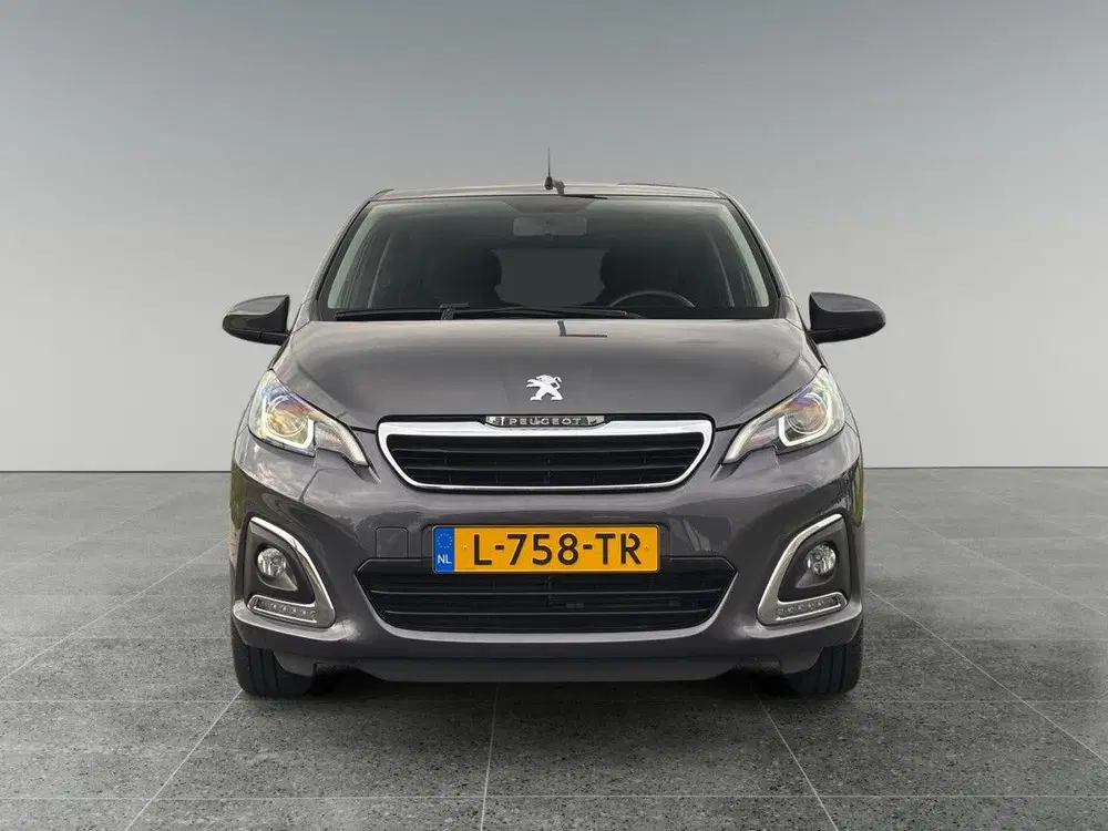Peugeot 108 5-deurs Allure 1.0 e-VTi 72pk uit 2021, foto 8