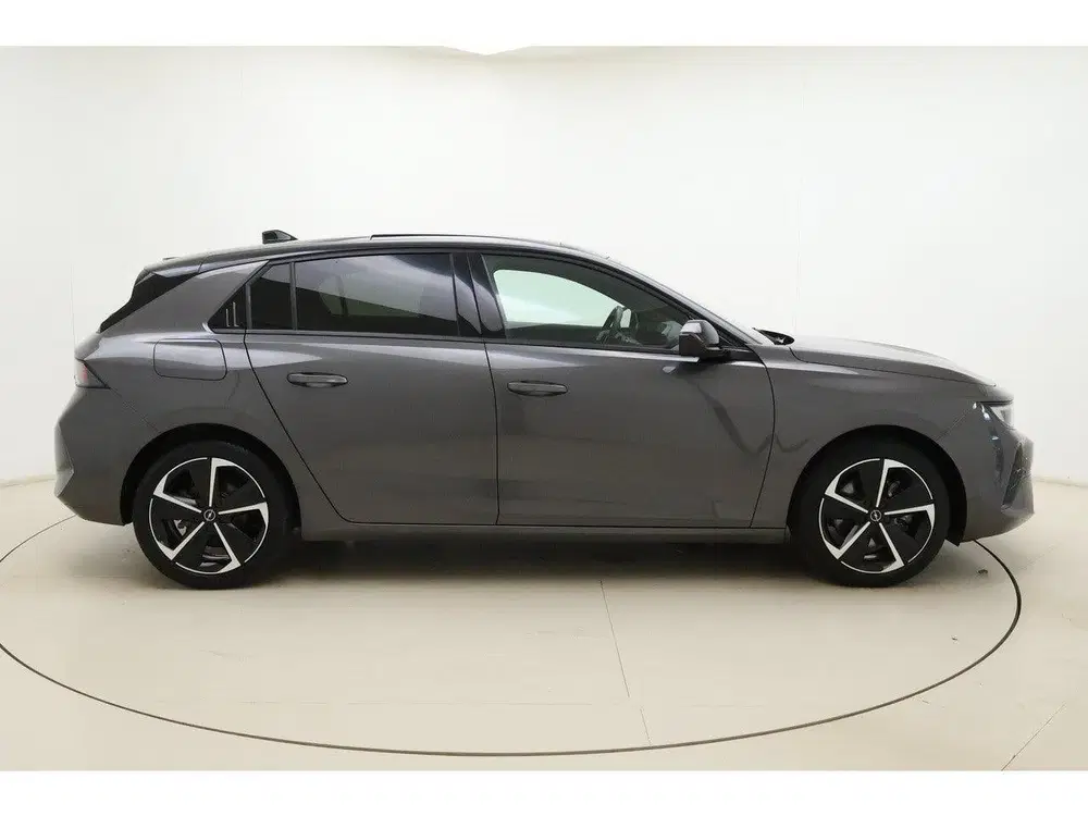 Opel Astra 1.2 Turbo 145pk Hybrid Automaat GS uit 2025, foto 10