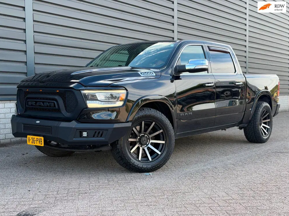 Dodge RAM 5.7 V8 4x4 Crew Cab Laramie MARGE KOOPJE uit 2019
