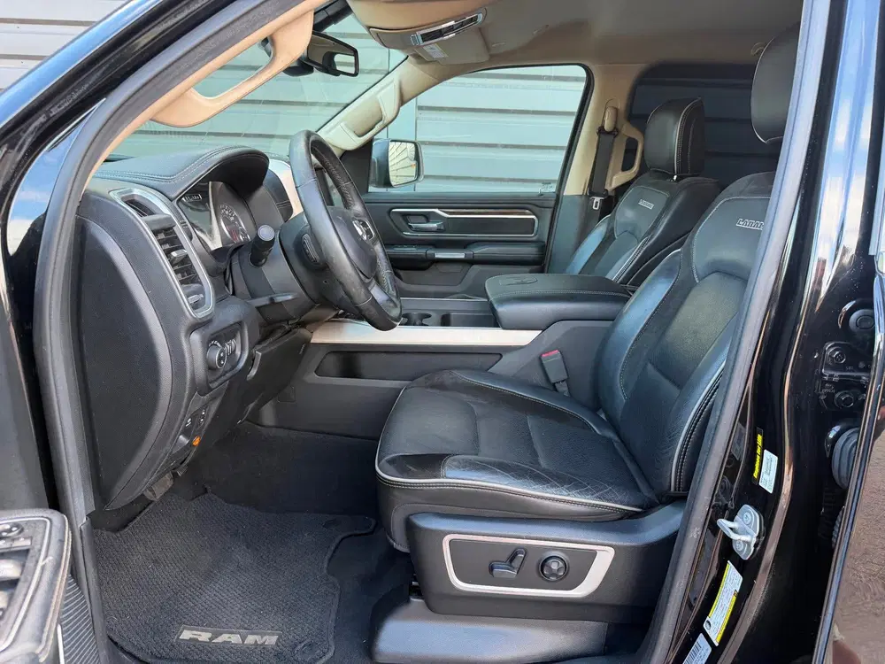 Dodge RAM 5.7 V8 4x4 Crew Cab Laramie MARGE KOOPJE uit 2019, foto 11