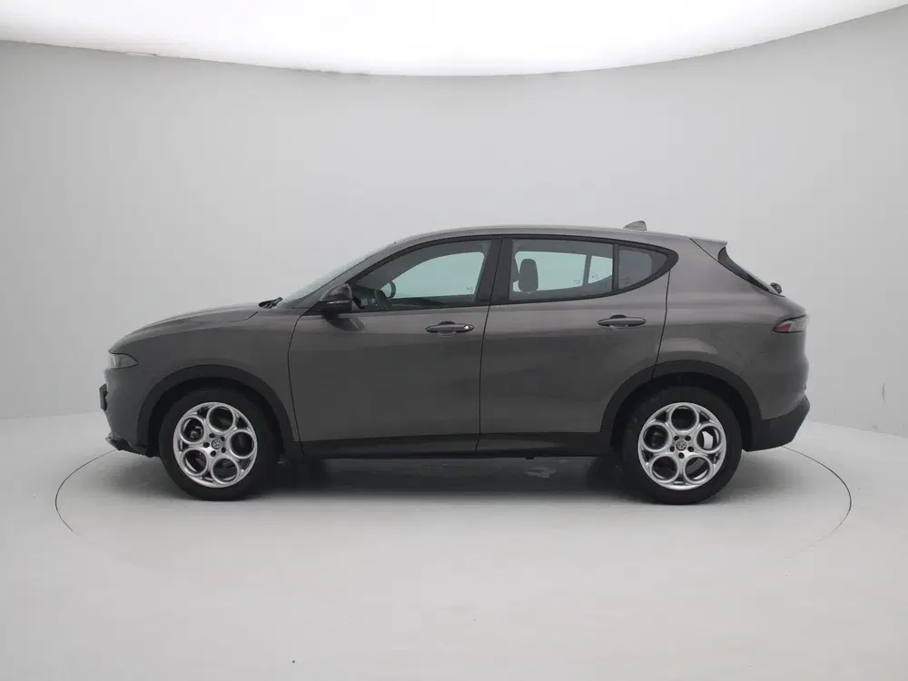 Alfa Romeo Tonale 1.5T Hybrid Super uit 2023, foto 4