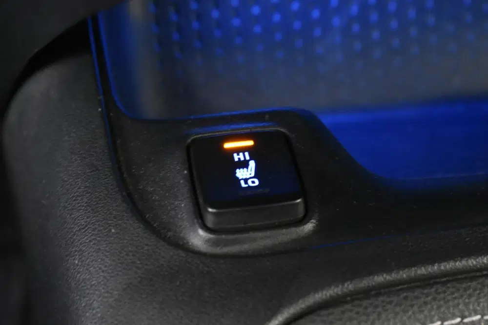 Toyota Corolla 1.8 Hybrid Premium Bi-Tone Head-Up Virtual uit 2022, foto 8