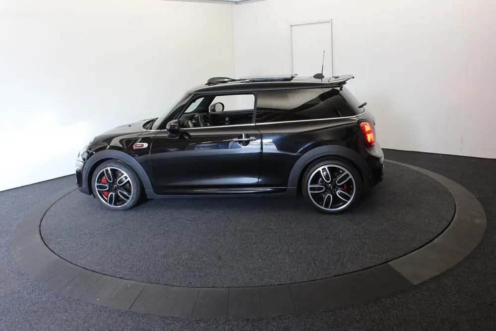 Mini John Cooper Works 2.0 John Cooper Works 232PK Panodak Leder uit 2019, foto 14