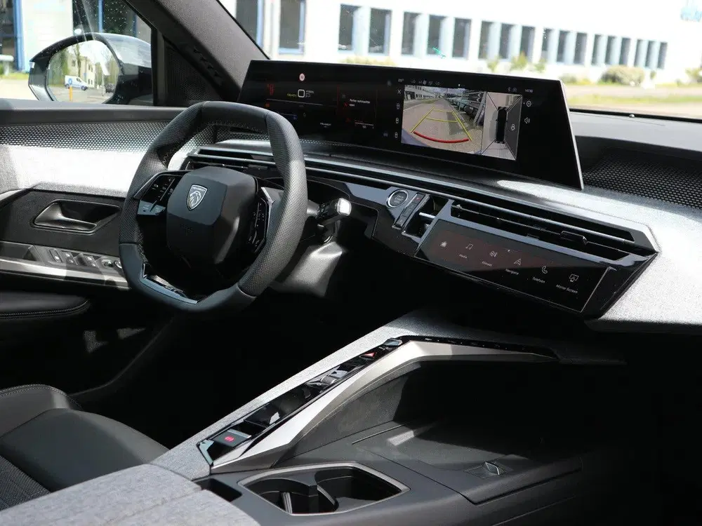 Peugeot 3008 1.2 Hybrid 145 GT uit 2026, foto 10