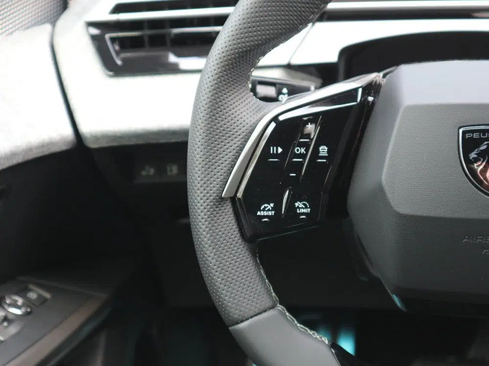 Peugeot 3008 1.2 Hybrid 145 GT uit 2026, foto 13