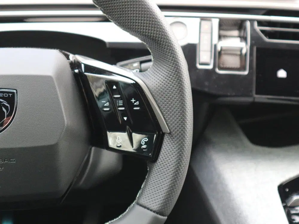 Peugeot 3008 1.2 Hybrid 145 GT uit 2026, foto 14