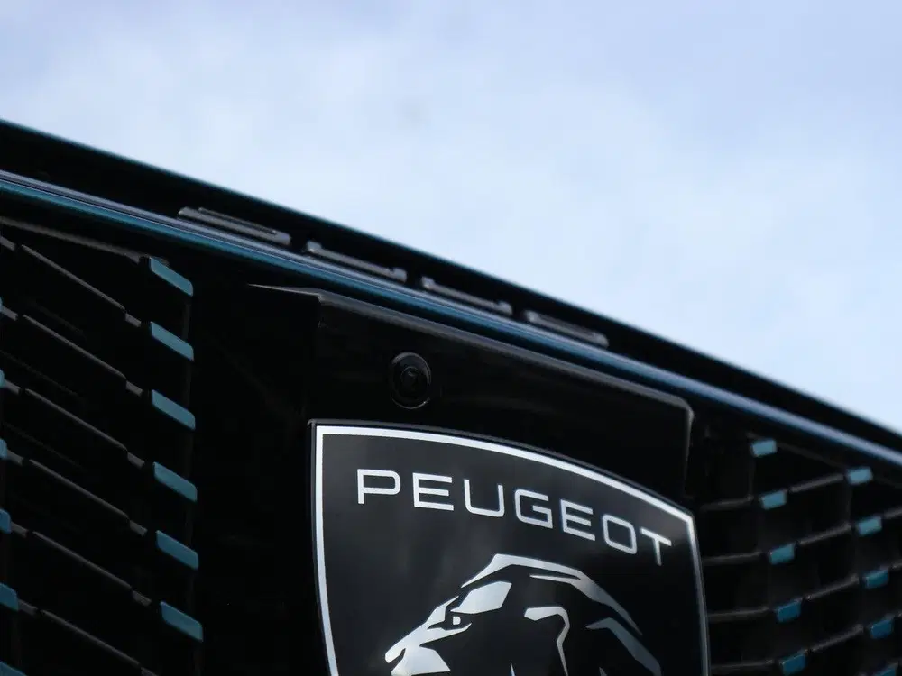 Peugeot 3008 1.2 Hybrid 145 GT uit 2026, foto 6