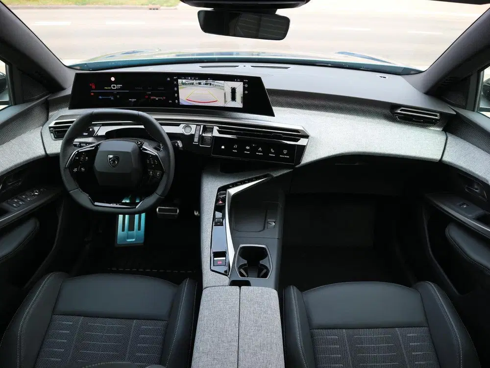 Peugeot 3008 1.2 Hybrid 145 GT uit 2026, foto 7