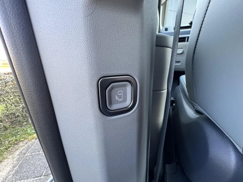 Kia PV5 Passenger Elite Executive 71.2 kWh Inclusief 3000 eu uit 2026, foto 15