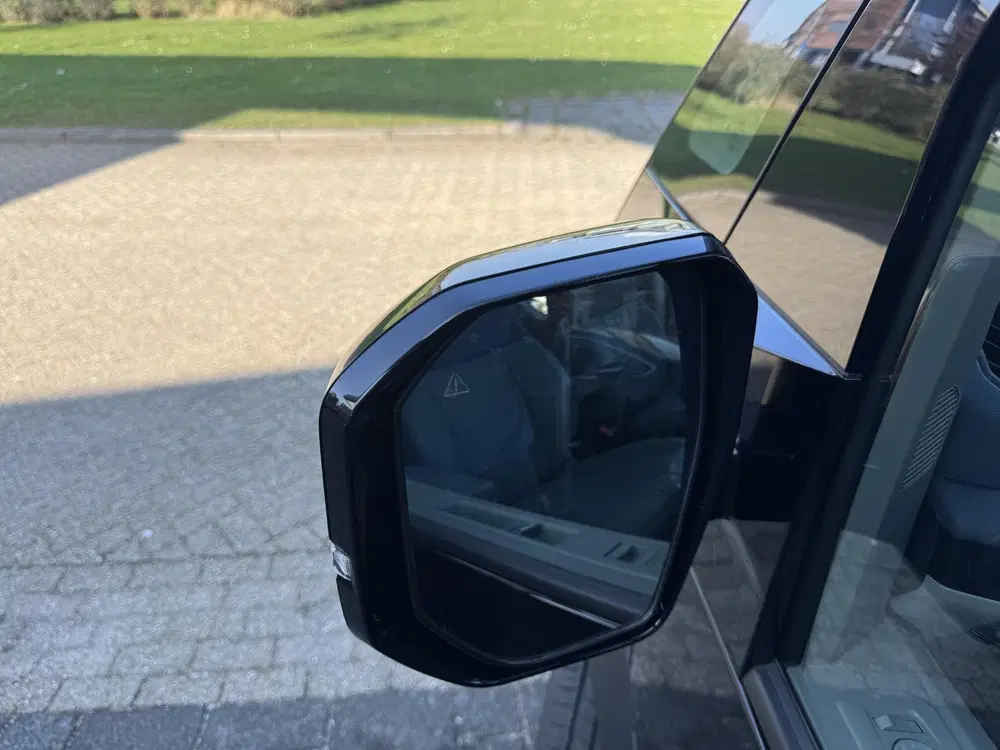 Kia PV5 Passenger Elite Executive 71.2 kWh Inclusief 3000 eu uit 2026, foto 5