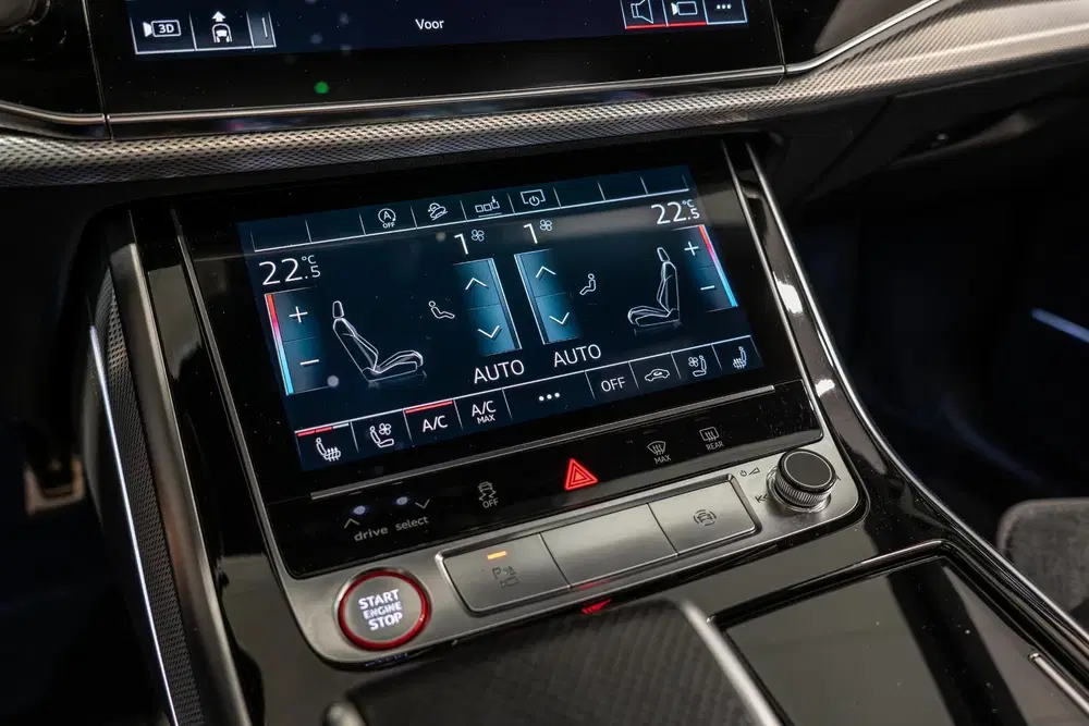 Audi RS Q8 4.0 TFSI quattro Kleppensysteem uit 2020, foto 13