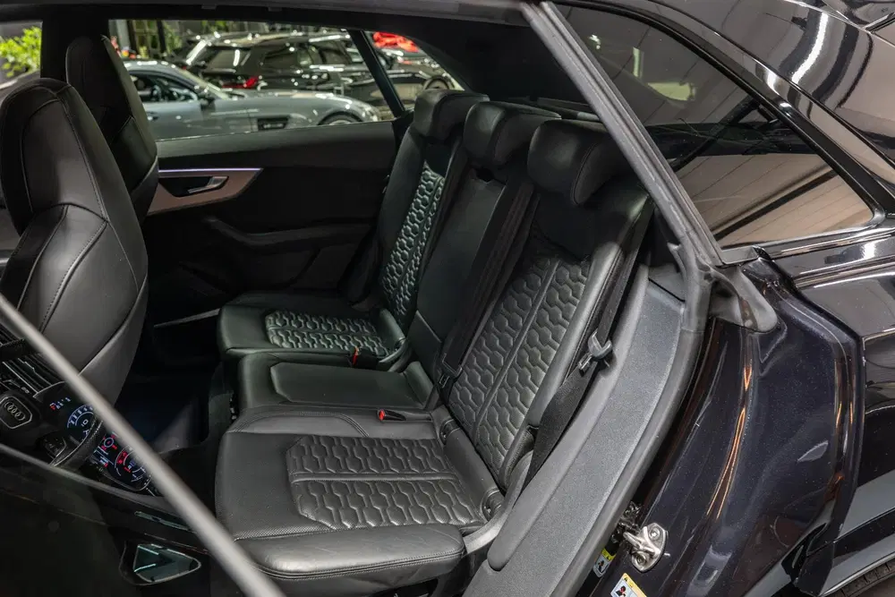 Audi RS Q8 4.0 TFSI quattro Kleppensysteem uit 2020, foto 4