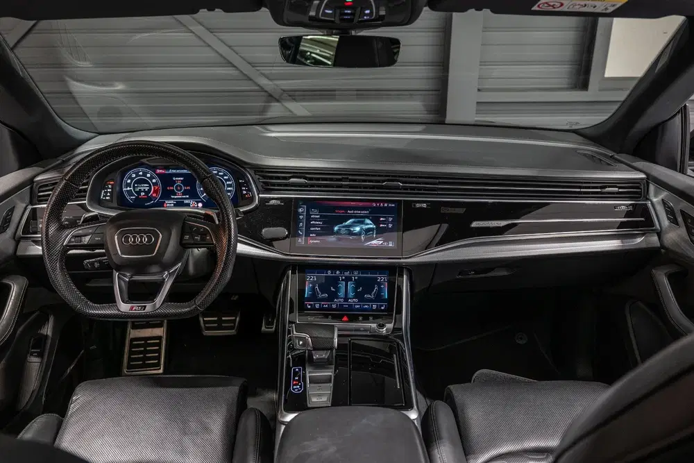 Audi RS Q8 4.0 TFSI quattro Kleppensysteem uit 2020, foto 7