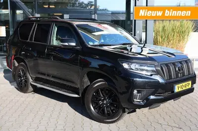 Toyota Land Cruiser 2.8 D-4D 5DRS BLACK EDITION A uit 2024