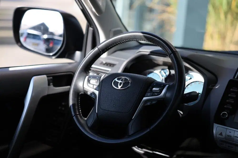 Toyota Land Cruiser 2.8 D-4D 5DRS BLACK EDITION A uit 2024, foto 13