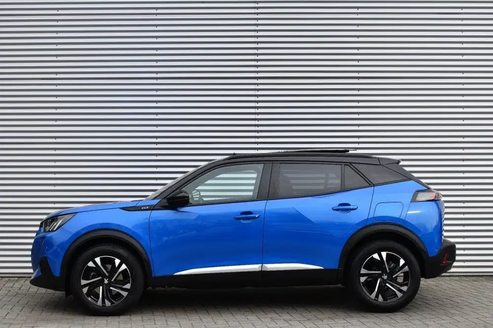 Peugeot 2008 1.2 AUT. PT GT uit 2022, foto 2