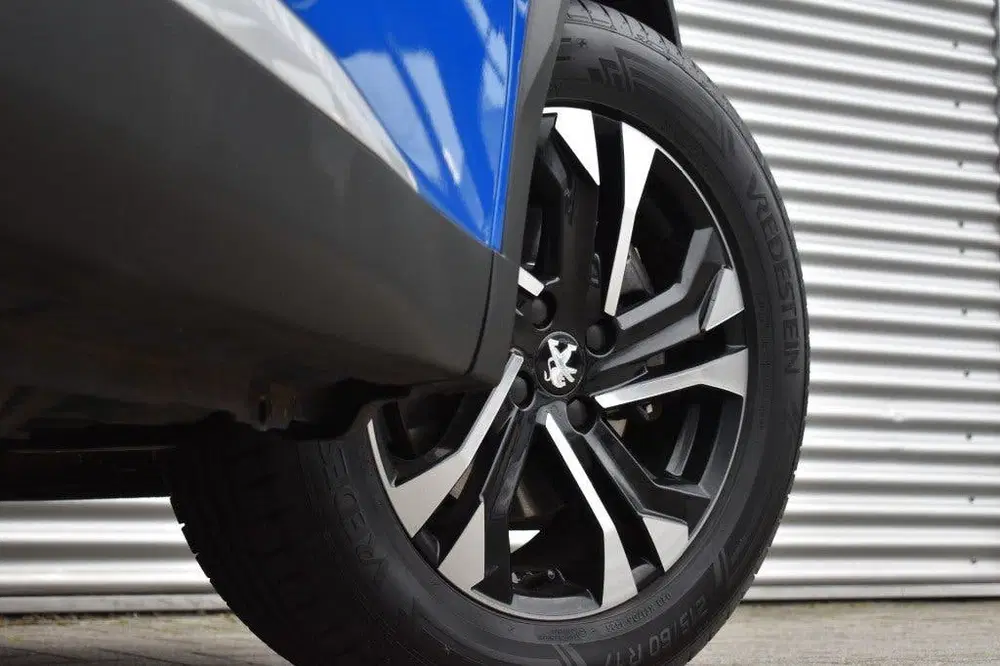 Peugeot 2008 1.2 AUT. PT GT uit 2022, foto 8