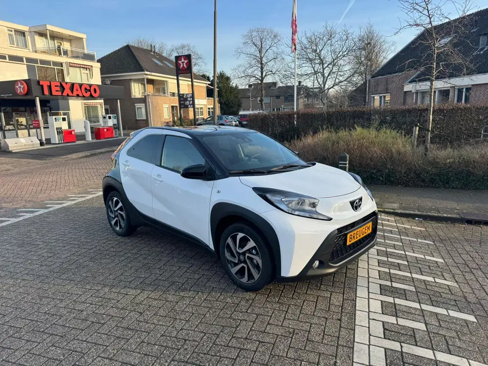 Toyota Aygo X 1.0 VVT-i MT Pulse uit 2025, foto 3