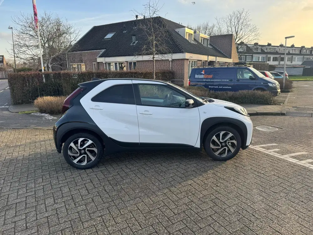 Toyota Aygo X 1.0 VVT-i MT Pulse uit 2025, foto 4
