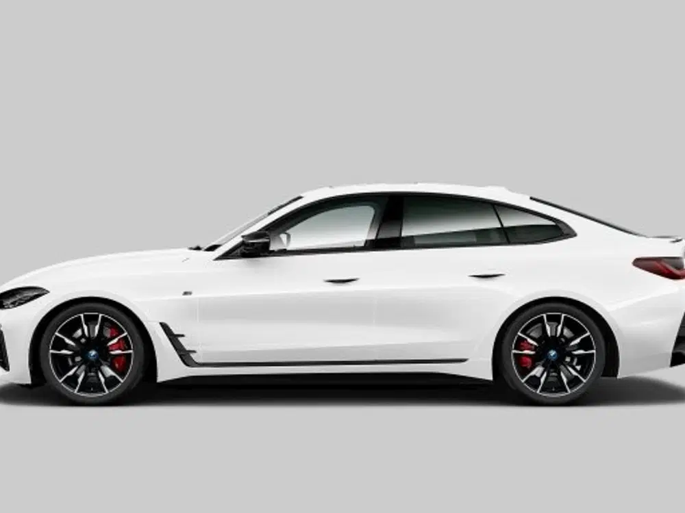 BMW i4 M50 Schuifdak uit 2023, foto 4