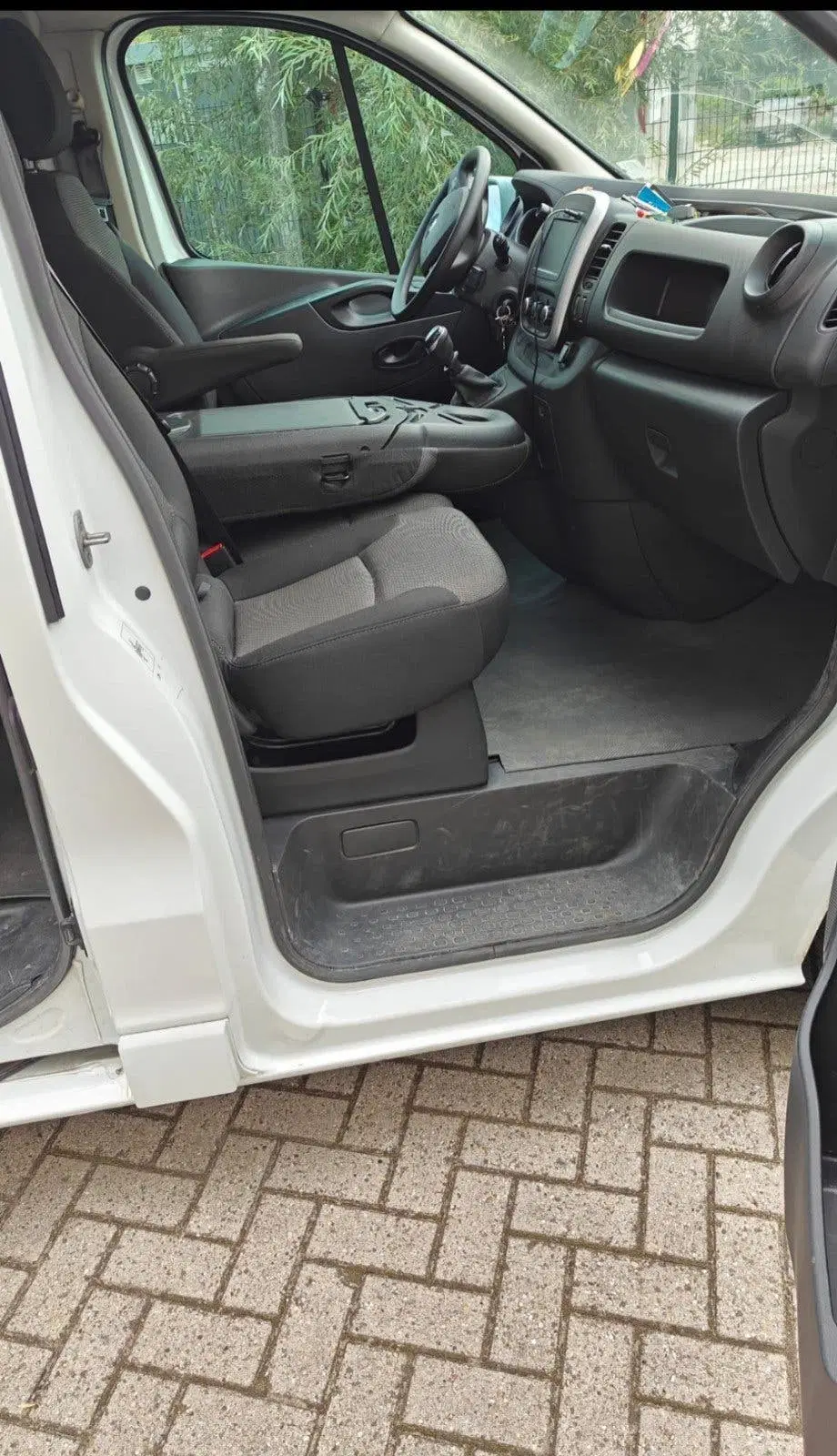 Renault Trafic 2020 Wit uit 2020, foto 10