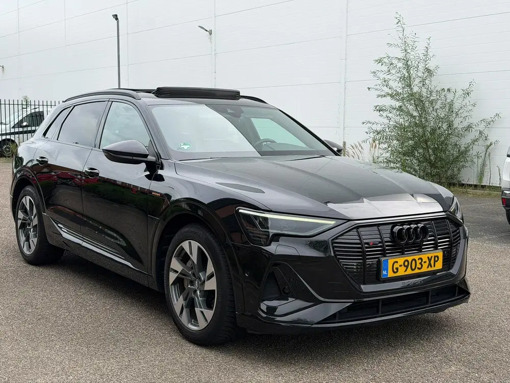 Audi e-tron E-tron 50 quattro Launch edition Black 71 uit 2019, foto 8