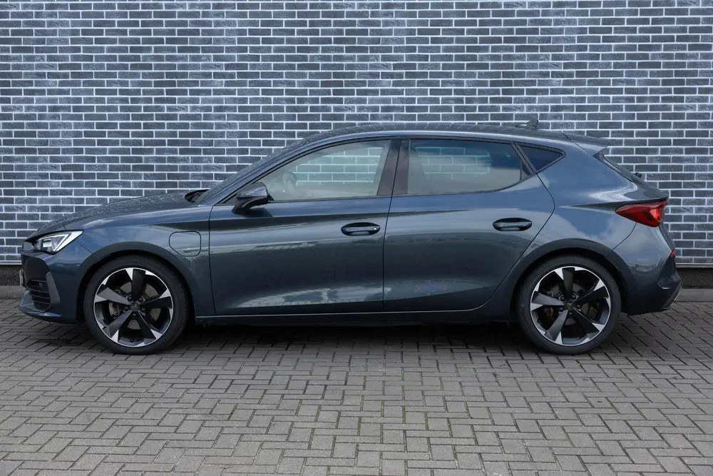 Cupra Leon 1.4 e-Hybrid Business uit 2023, foto 3