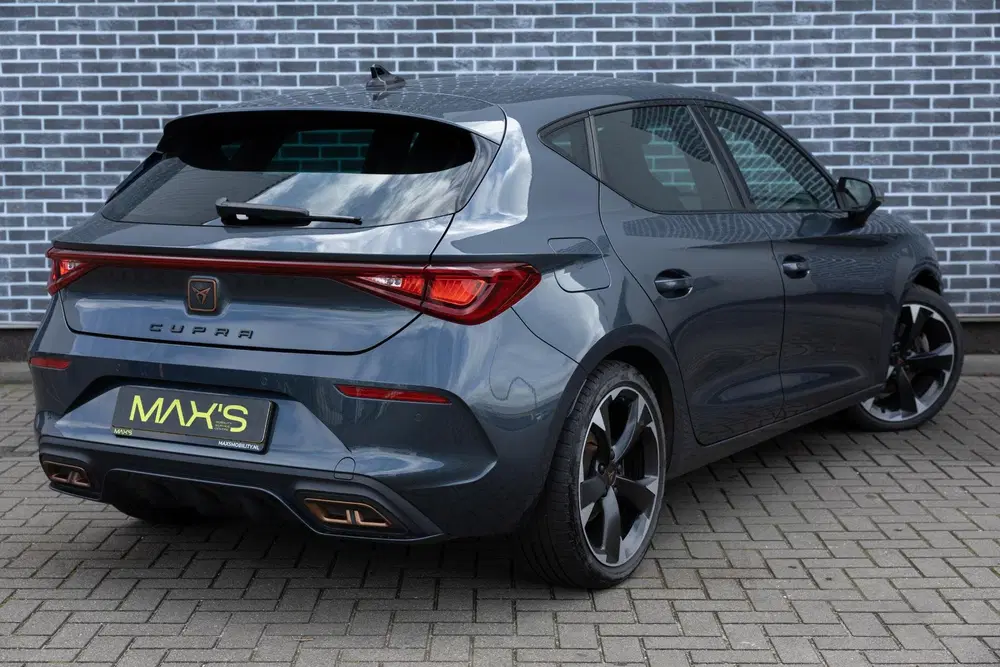 Cupra Leon 1.4 e-Hybrid Business uit 2023, foto 5