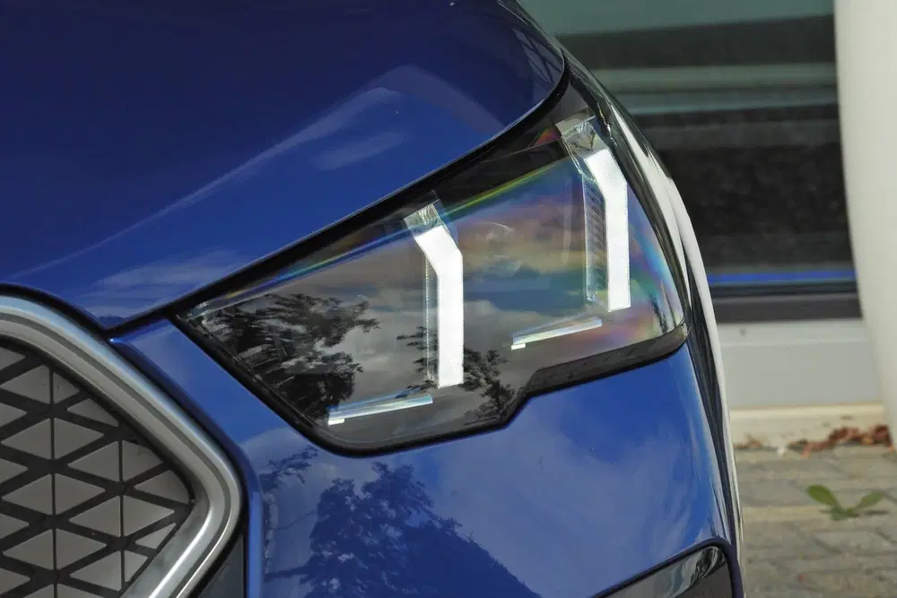 BMW iX2 eDrive20 M Sport uit 2025, foto 10