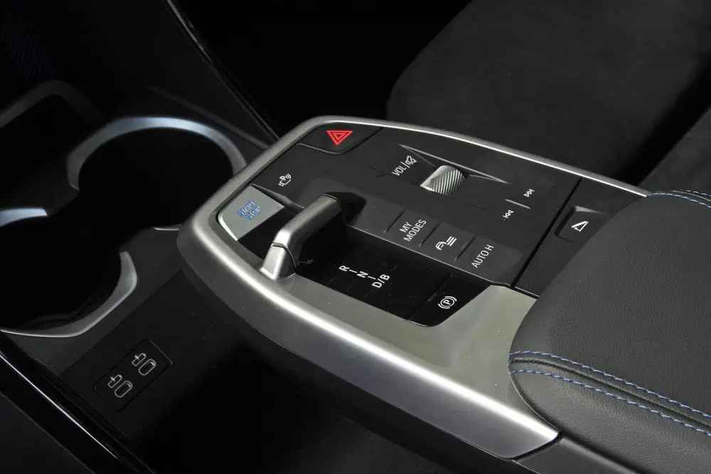BMW iX2 eDrive20 M Sport uit 2025, foto 14