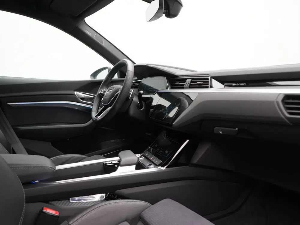 Audi Q8 e-tron 55 Quattro S Line 115 kWh 408pk Dealer O.H uit 2023, foto 4