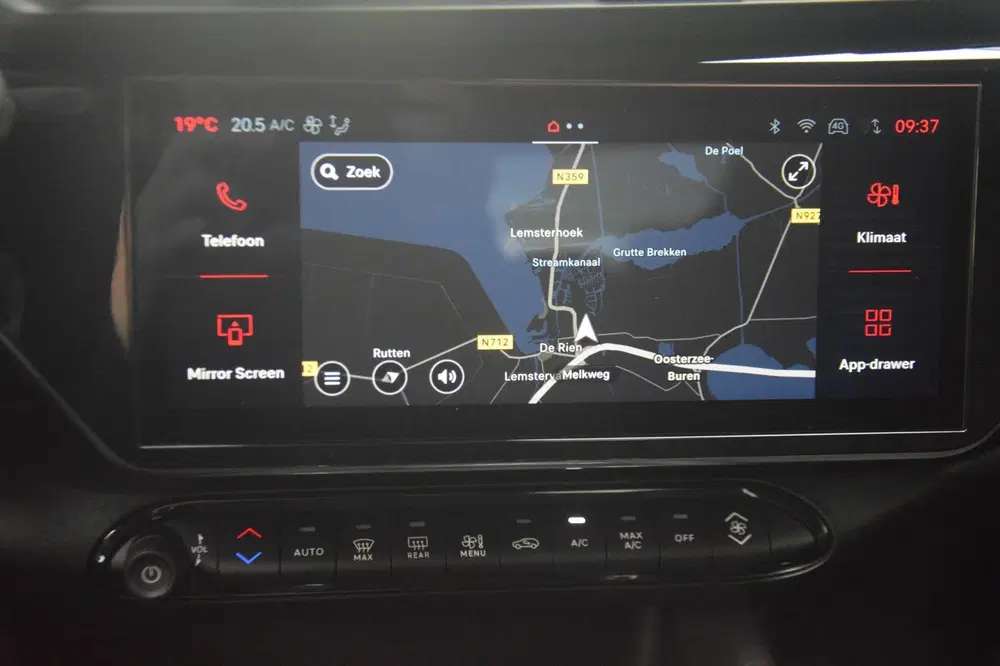 Alfa Romeo Junior 1.2 Turbo Hybrid Ibrida Speciale MATRIX LE uit 2025, foto 14