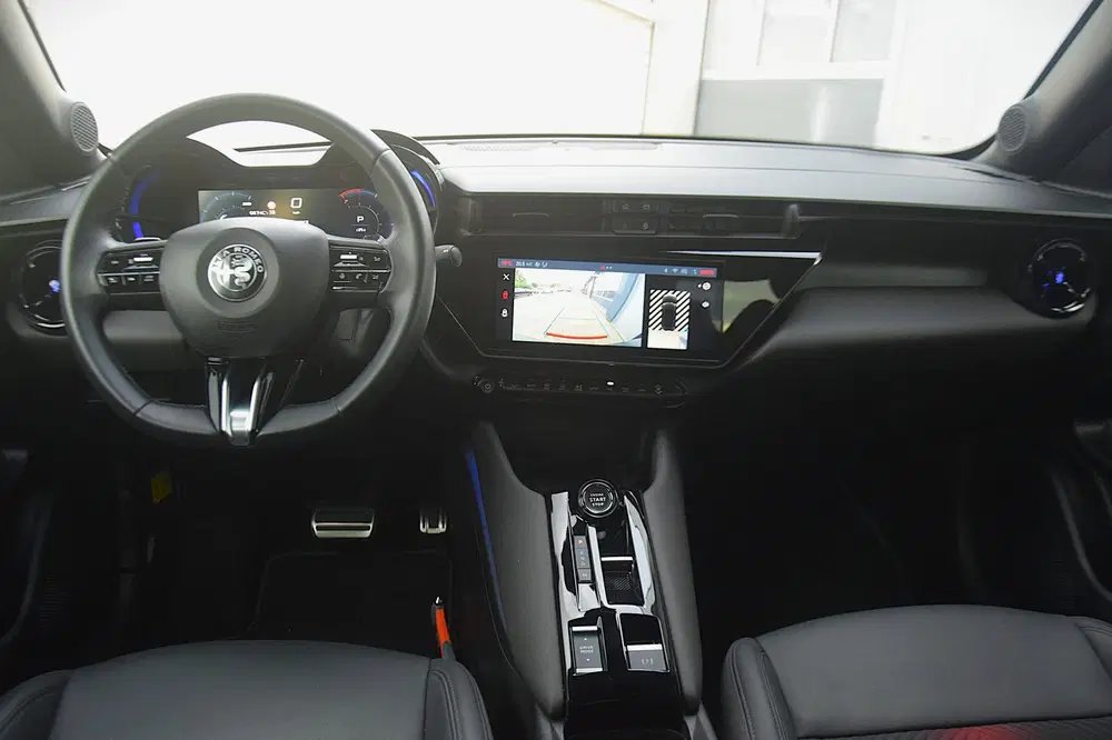 Alfa Romeo Junior 1.2 Turbo Hybrid Ibrida Speciale MATRIX LE uit 2025, foto 7