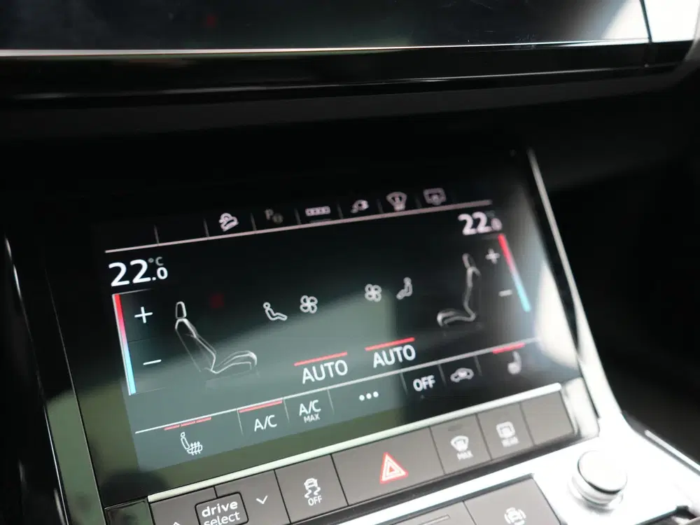 Audi Q8 50 quattro S Line 95 kWh 340pk Deal uit 2024, foto 9
