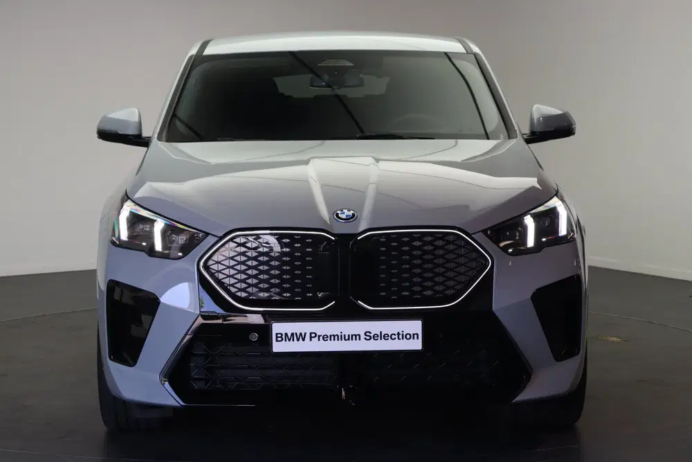 BMW iX2 eDrive20 M Sport uit 2026, foto 5