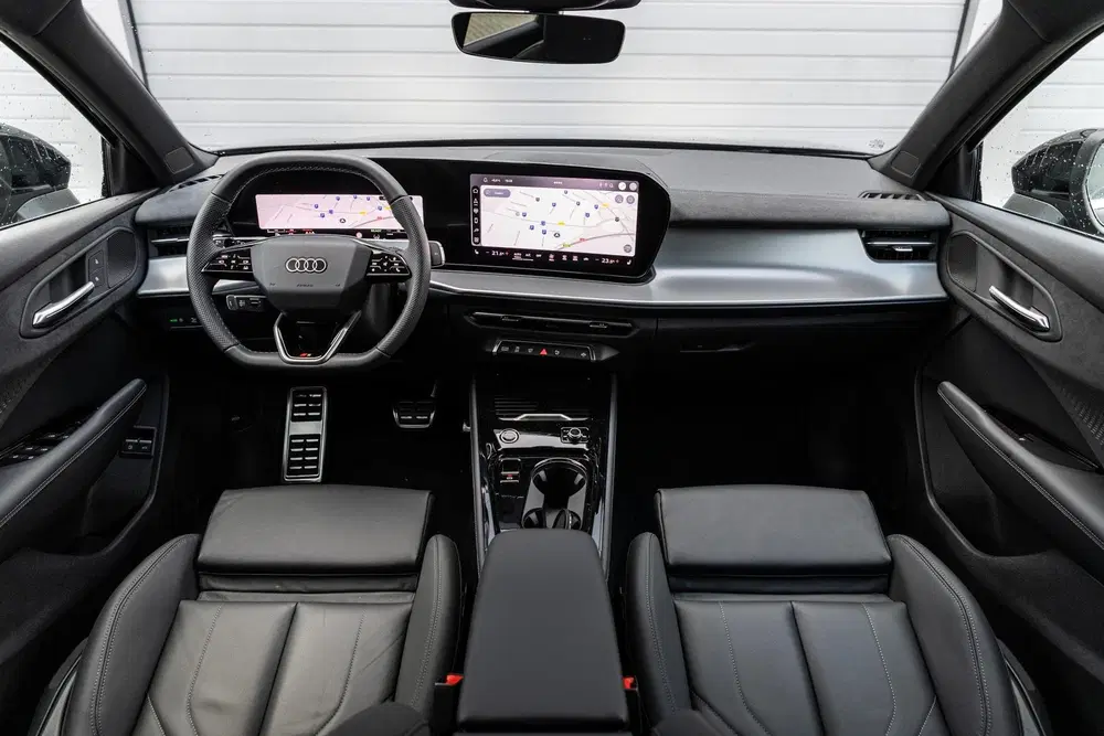 Audi Q3 1.5 e-hybrid 272pk S edition uit 2026, foto 5
