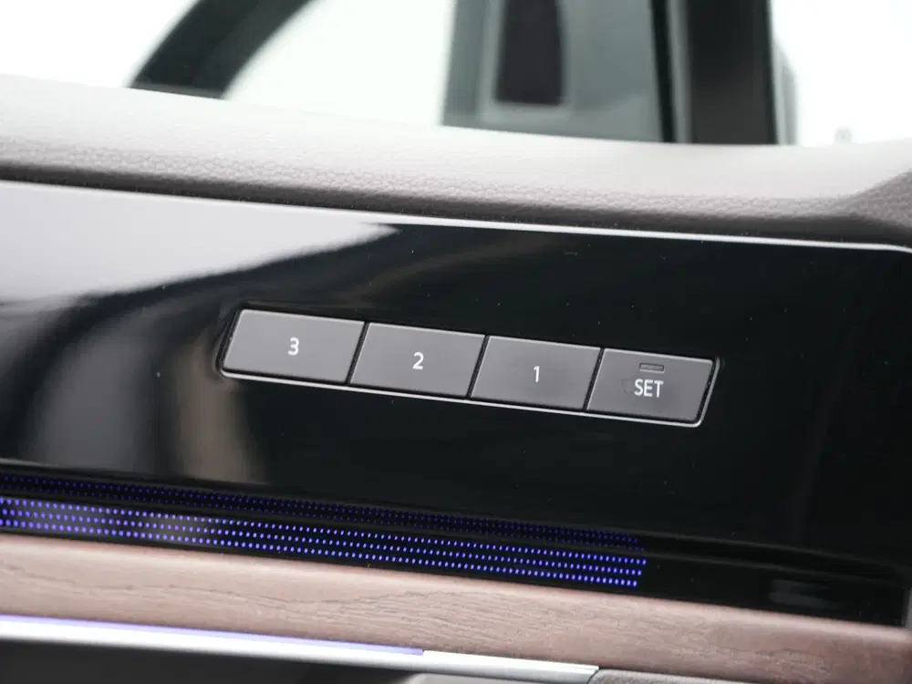 Volkswagen Touareg 3.0 TSi eHybrid 4MOTION PHEV 381pk Dealer uit 2021, foto 14