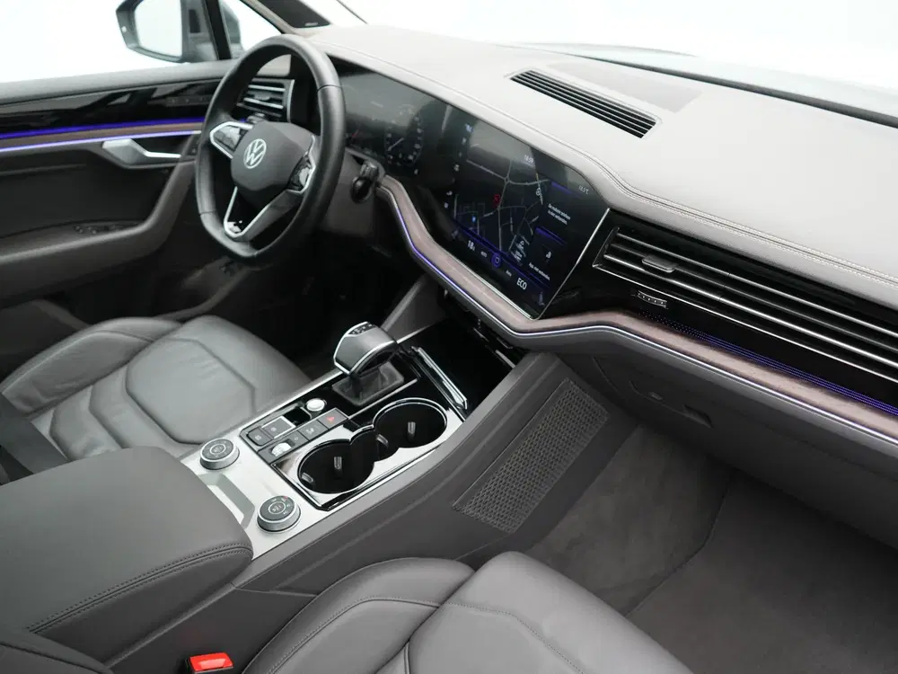 Volkswagen Touareg 3.0 TSi eHybrid 4MOTION PHEV 381pk Dealer uit 2021, foto 5