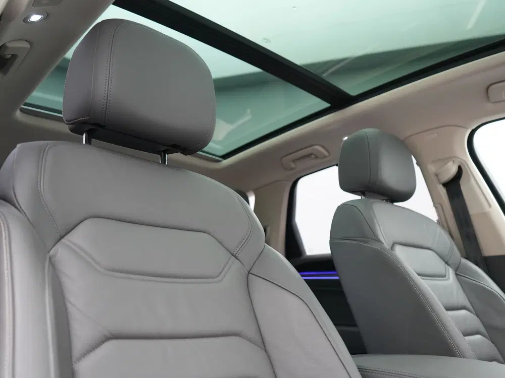 Volkswagen Touareg 3.0 TSi eHybrid 4MOTION PHEV 381pk Dealer uit 2021, foto 6