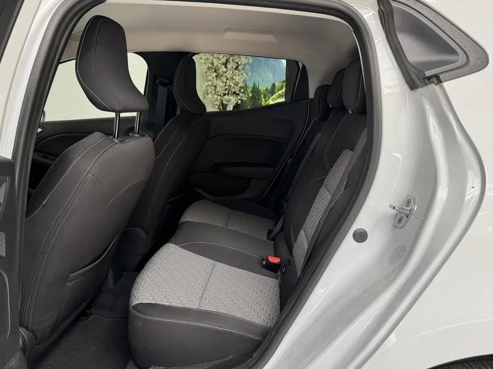 Renault Clio 1.0 TCe 90 Evolution uit 2022, foto 8