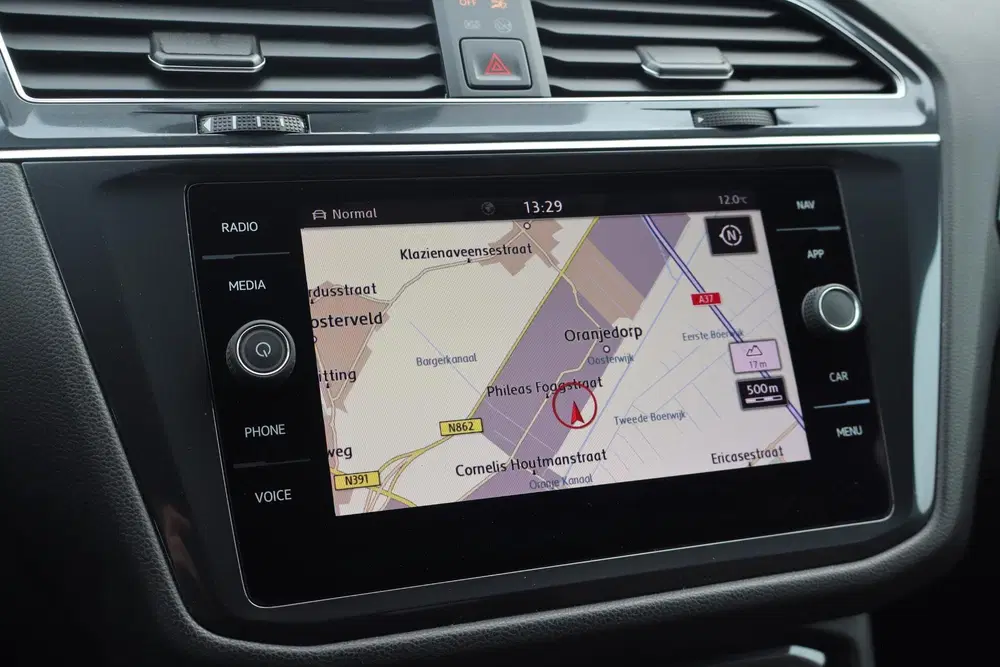 Volkswagen Tiguan Allspace 1.5 TSI Highline Business R 7p. uit 2020, foto 10