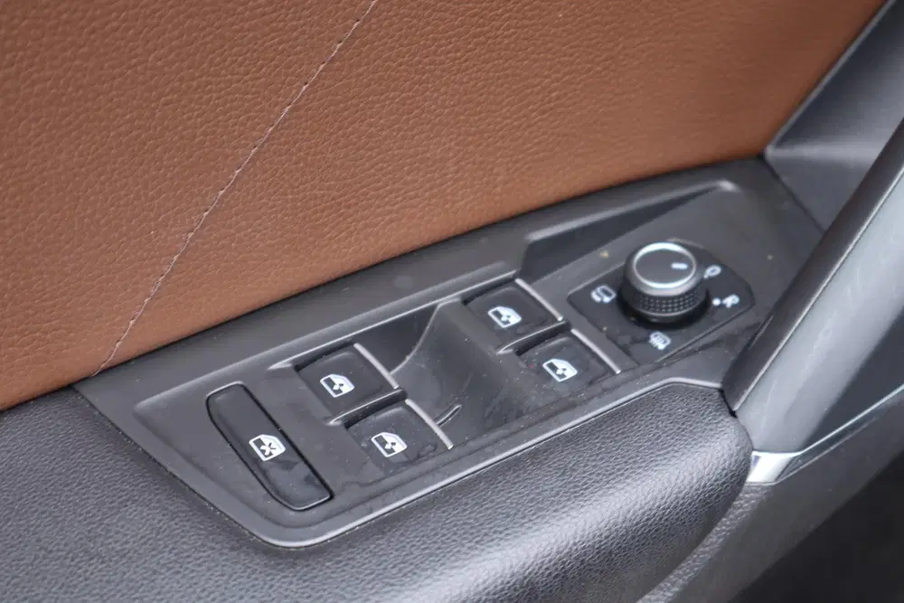 Volkswagen Tiguan Allspace 1.5 TSI Highline Business R 7p. uit 2020, foto 7
